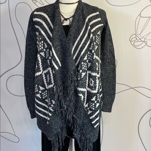 Hollister- Fringed Cardigan size XS